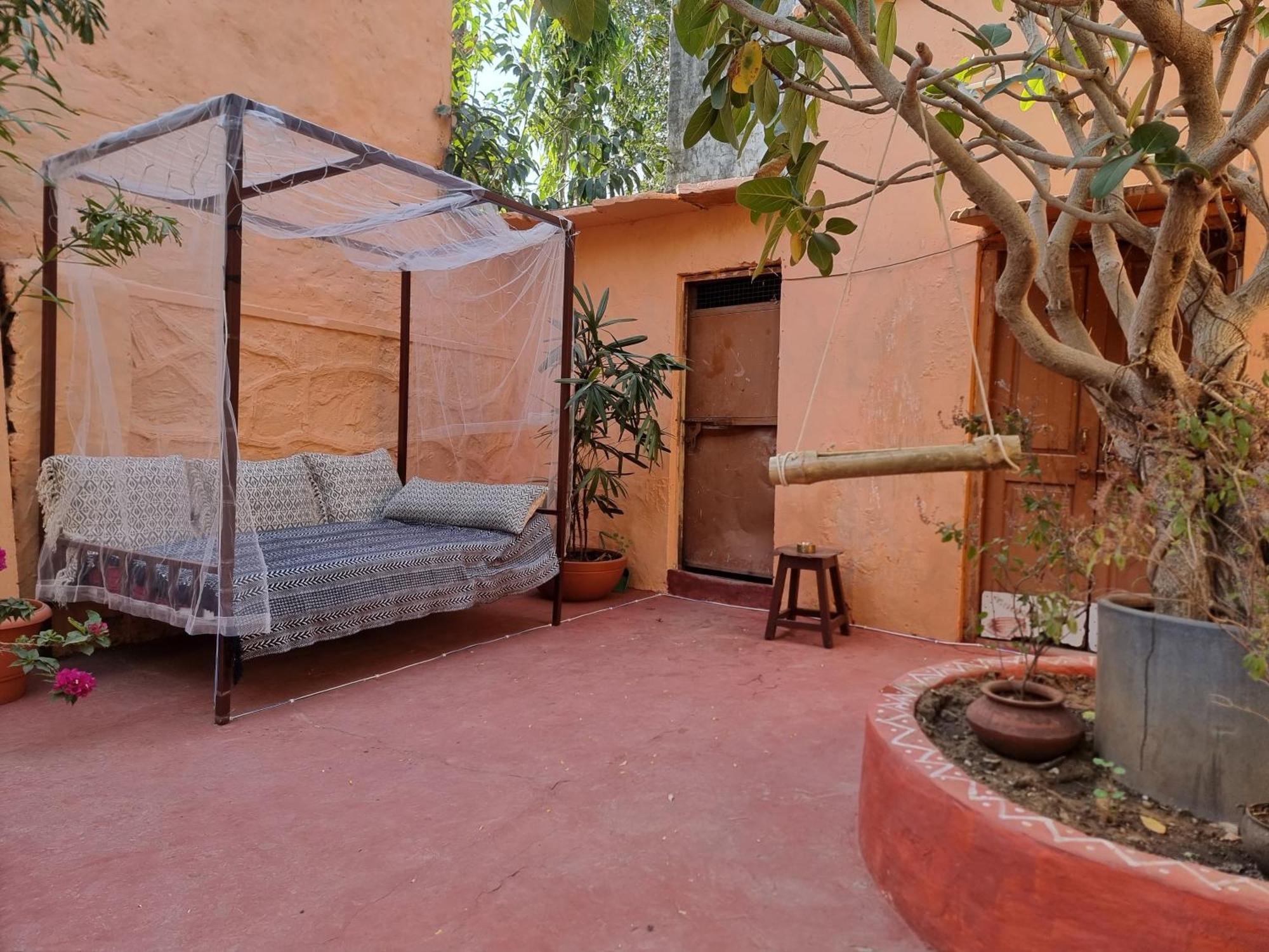 Karavan Kafe Pushkar Exterior photo